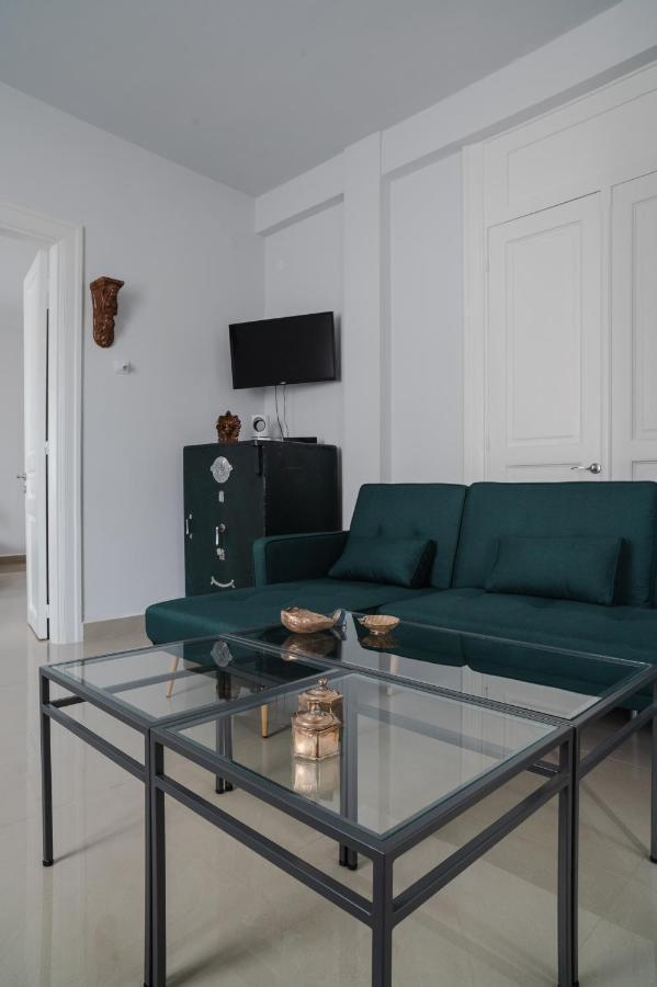 Polytimon, An Athenian Neoclassical Apartment Dış mekan fotoğraf