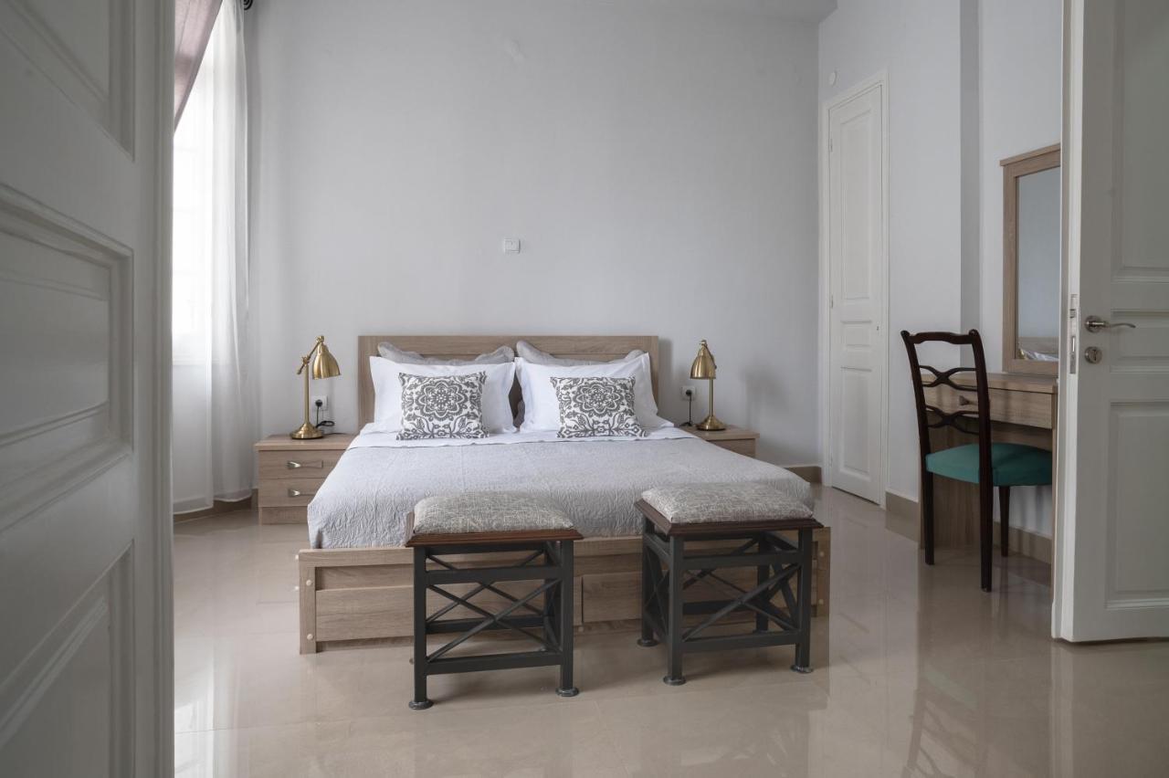 Polytimon, An Athenian Neoclassical Apartment Dış mekan fotoğraf